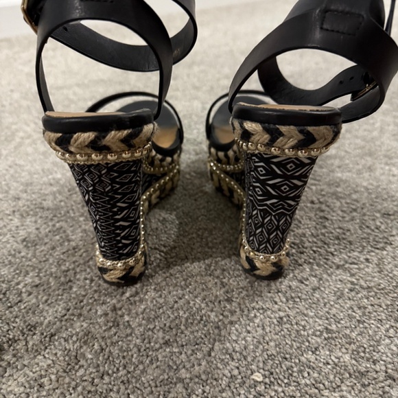 Woman's wedge sandals - Picture 3 of 3